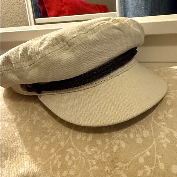 Braxton Fiddler Off White Flat Cap Hat - Picture 4 of 4